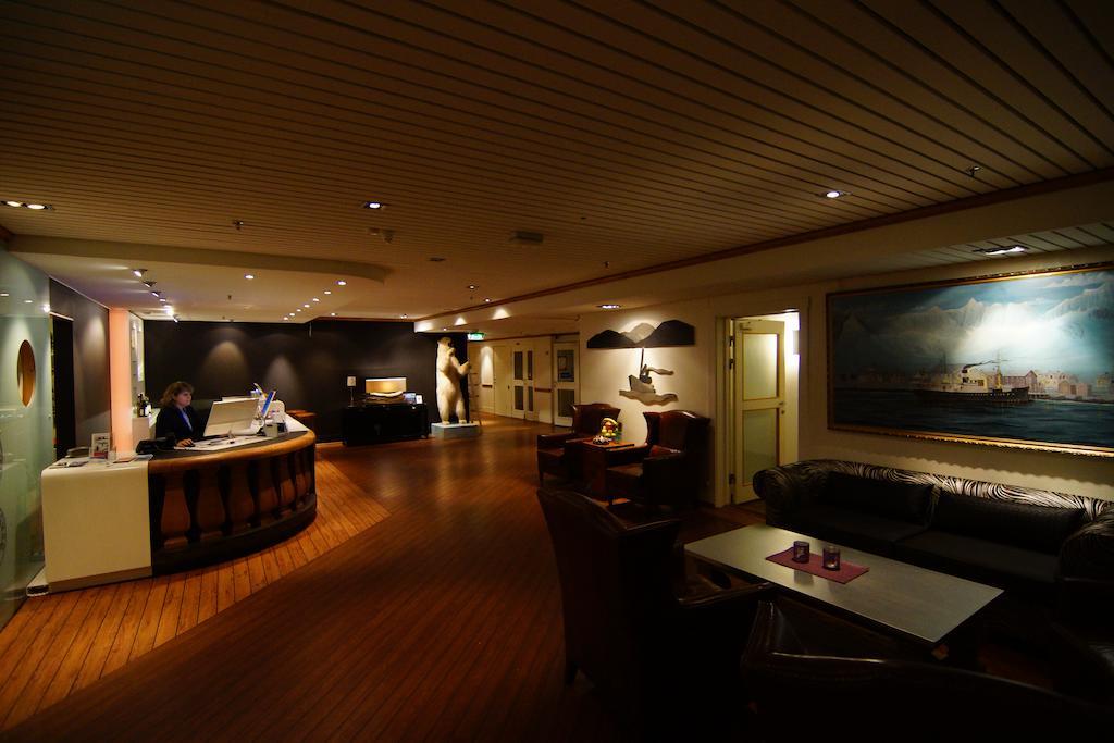 Clarion Collection Hotel With Tromsø Exteriör bild